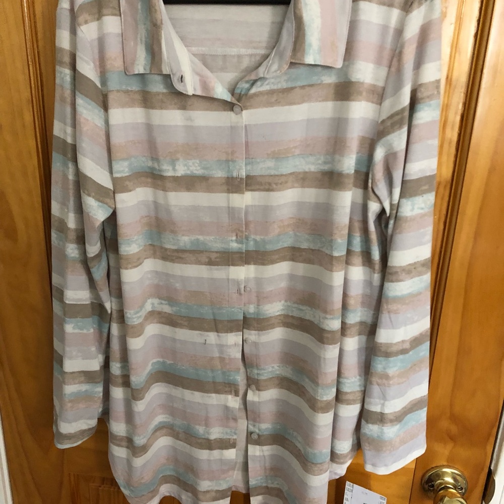 NWT. Large Striped Collared LulaRoe Valentina.